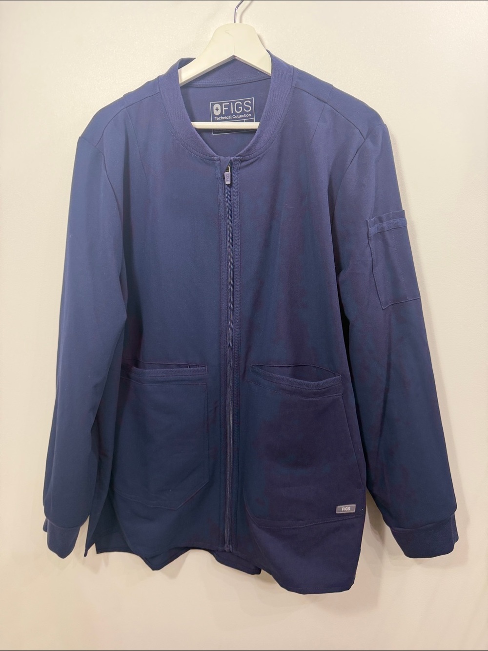 Figs Women’s Bellery Scrub jacket navy blue size XXL